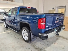 Used 2017  GMC Sierra 1500 4WD Crew Cab 143&period;5" SLE at J's Auto near Manchester&comma; IA