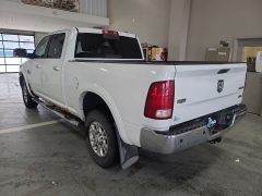Used 2018  Ram 1500 4WD Crew Cab Laramie at J's Auto near Manchester&comma; IA