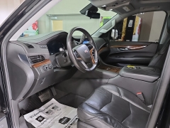 Used 2020  Cadillac Escalade 4d SUV 4WD Premium Luxury at J's Auto near Manchester, IA