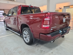 Used 2020  Ram 1500 4WD Crew Cab Laramie at J's Auto near Manchester&comma; IA