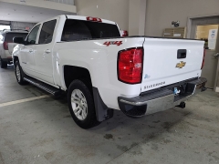 Used 2018  Chevrolet Silverado 1500 4WD Crew Cab 143&period;5" LT w&sol;1LT at J's Auto near Manchester&comma; IA