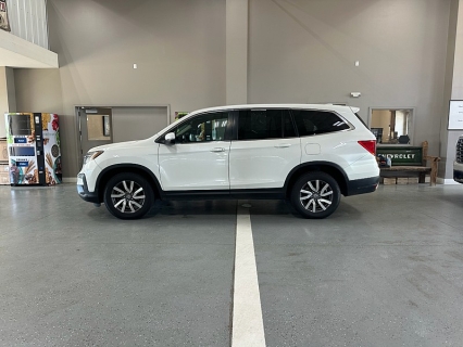 Used 2019 Honda Pilot 4d SUV AWD EX-L at J's Auto near Manchester, IA