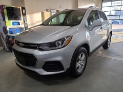 Used 2019  Chevrolet Trax 4d SUV FWD LT at J's Auto near Manchester&comma; IA