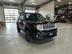 Used 2017 Jeep Renegade 4d SUV 4WD Limited at J's Auto near Manchester, IA