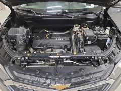 Used 2020  Chevrolet Equinox 4d SUV FWD LT w&sol;1LT at J's Auto near Manchester&comma; IA