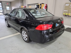 Used 2009  Kia Optima 4d Sedan EX at J's Auto near Manchester&comma; IA