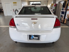 Used 2014  Chevrolet Impala Limited 4d Sedan LT at J's Auto near Manchester&comma; IA