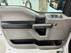 Used 2016  Ford F-150 4WD SuperCrew 145" at J's Auto near Manchester&comma; IA