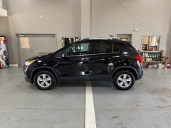  2020 Chevrolet Trax 4d SUV AWD LT at J's Auto near Manchester&comma; IA