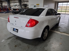 Used 2009  Pontiac G6 4d Sedan GT at J's Auto near Manchester, IA