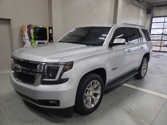 Used 2018  Chevrolet Tahoe 4d SUV RWD LT at J's Auto near Manchester&comma; IA