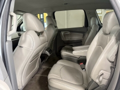 Used 2010 Chevrolet Traverse 4d SUV AWD LT2 at J's Auto near Manchester, IA