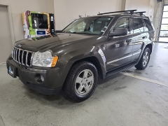 Used 2005  Jeep Grand Cherokee 4d SUV 4WD Limited Hemi at J's Auto near Manchester, IA
