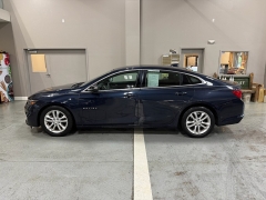  2017 Chevrolet Malibu 4d Sedan LT at J's Auto near Manchester&comma; IA