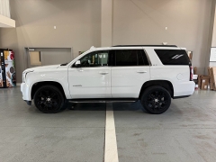 Used 2020  GMC Yukon 4d SUV 4WD SLE at J's Auto near Manchester&comma; IA