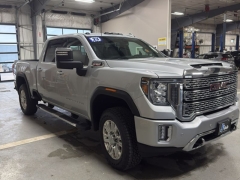 Used 2023  GMC Sierra 2500HD 4WD Crew Cab 159" Denali at J's Auto near Manchester&comma; IA