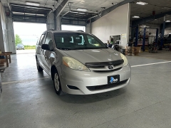 Used 2006 Toyota Sienna FWD (Natl) at J's Auto near Manchester, IA