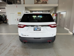 Used 2019  Chevrolet Traverse 4d SUV AWD LT Cloth w&sol;1LT at J's Auto near Manchester&comma; IA