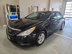 Used 2014  Hyundai Sonata 4dr Sdn 2&period;4L Auto GLS at J's Auto near Manchester&comma; IA