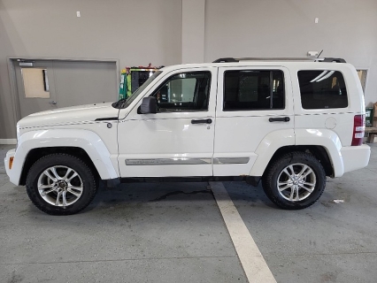 2010 Jeep Liberty Limited's photo