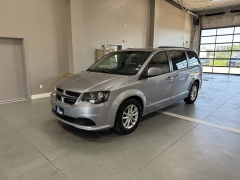 Used 2016  Dodge Grand Caravan 4dr Wgn SXT at J's Auto near Manchester&comma; IA