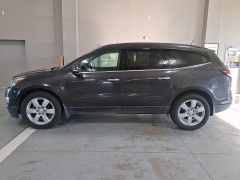  2016 Chevrolet Traverse 4d SUV AWD LT w&sol;1LT at J's Auto near Manchester&comma; IA