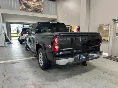 Used 2005 Chevrolet Silverado 1500 4WD Crew Cab Z71 at J's Auto near Manchester, IA