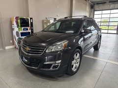 Used 2016  Chevrolet Traverse 4d SUV AWD LT w&sol;1LT at J's Auto near Manchester&comma; IA