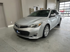 Used 2013 Toyota Avalon 4d Sedan XLE at J's Auto near Manchester, IA