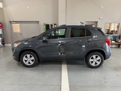 Used 2018  Chevrolet Trax 4d SUV AWD LT at J's Auto near Manchester&comma; IA