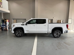 Used 2021  GMC Sierra 1500 4WD Crew Cab 147" AT4 at J's Auto near Manchester&comma; IA