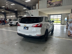 Used 2018 Chevrolet Equinox 4d SUV AWD LT w/1LT at J's Auto near Manchester, IA