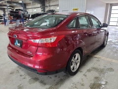 Used 2013  Ford Focus 4d Sedan SE at J's Auto near Manchester&comma; IA