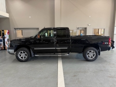 Used 2004 Chevrolet Silverado 1500 Ext Cab 143.5" WB 4WD Z71 at J's Auto near Manchester, IA