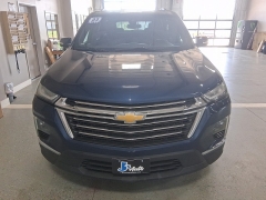 Used 2023  Chevrolet Traverse AWD 4dr LT Cloth w&sol;1LT at J's Auto near Manchester&comma; IA
