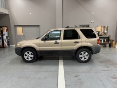 2007 Ford Escape 4d SUV 4WD XLT at J's Auto near Manchester&comma; IA