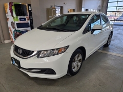 Used 2015  Honda Civic Sedan 4d LX CVT at J's Auto near Manchester&comma; IA