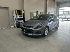 Used 2019 Chevrolet Cruze 4d Sedan LT at J's Auto near Manchester, IA