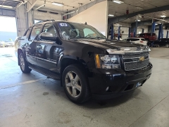 Used 2013  Chevrolet Avalanche 4d SUV 4WD LTZ at J's Auto near Manchester, IA