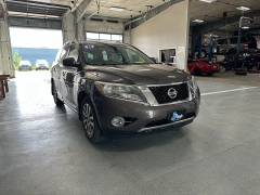 Used 2015 Nissan Pathfinder 4d SUV 4WD SL at J's Auto near Manchester, IA