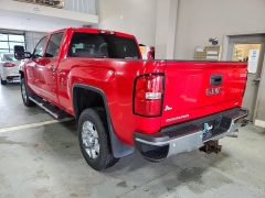 Used 2016  GMC Sierra 2500HD 4WD Crew Cab 153&period;7" SLT at J's Auto near Manchester&comma; IA