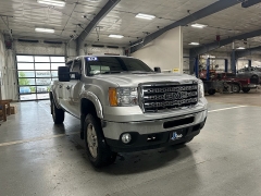 Used 2014 GMC Sierra 2500 4WD Crew Cab SLE at J's Auto near Manchester, IA