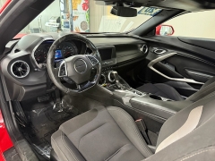 Used 2020  Chevrolet Camaro 2d Convertible 1LT Turbo at J's Auto near Manchester&comma; IA