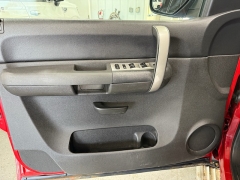 Used 2007  Chevrolet Silverado 1500 4WD Ext Cab 143&period;5" LT w&sol;1LT at J's Auto near Manchester&comma; IA