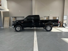 Used 2000 Ford Super Duty F-250 4WD Supercab Lariat at J's Auto near Manchester, IA
