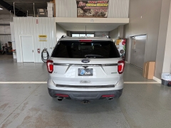 Used 2019  Ford Explorer 4d SUV FWD XLT Ecoboost at J's Auto near Manchester&comma; IA
