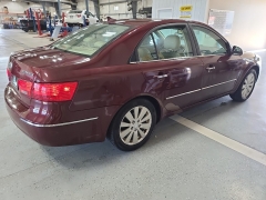 Used 2010  Hyundai Sonata 4dr Sdn I4 Auto Limited PZEV at J's Auto near Manchester&comma; IA