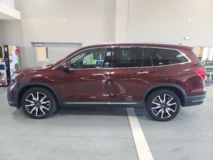 Used 2019 Honda Pilot 4d SUV FWD Touring 8-Passenger at J's Auto near Manchester, IA