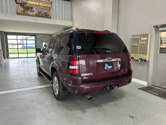 Used 2006 Ford Explorer 4d SUV 4WD Limited V8 at J's Auto near Manchester, IA