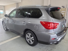 Used 2020  Nissan Pathfinder 4d SUV FWD SL at J's Auto near Manchester&comma; IA